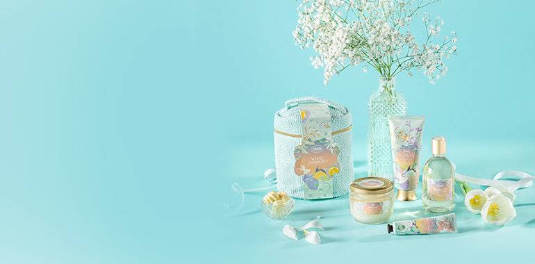 White Tea Celebration