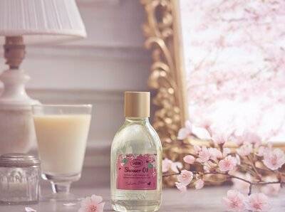Benefits of Japanese cherry blossoms for a flawless skin