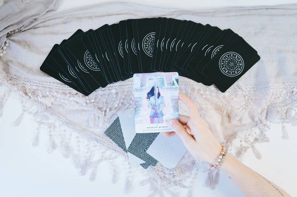 Card divination - read your future with Napoleon method!